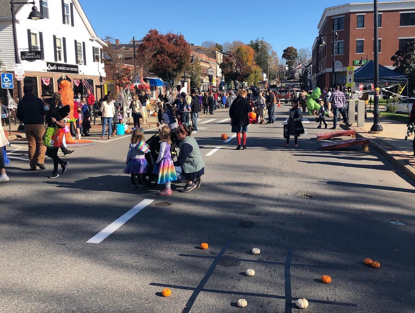 Downtown Trick or Treat (Durham) Seacoast Kids Calendar